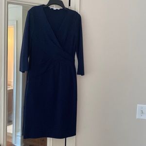 DVF size 4 sheath dress Navy
